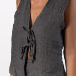 Chaleco lazos Diplo 100% Lino Gris
