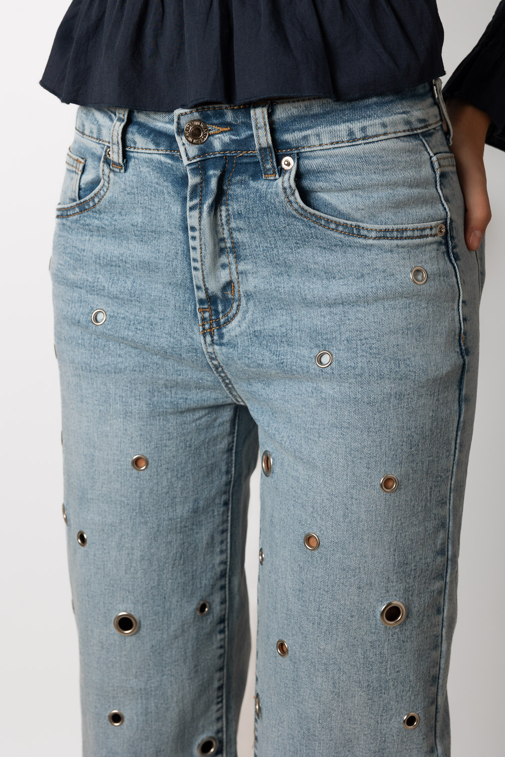 16 Ropa Casual Brookville