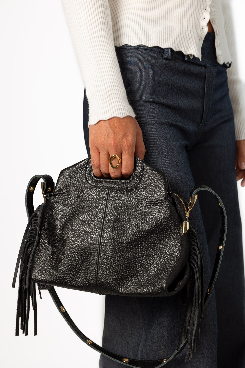 Bolso Flecos Lateral negro