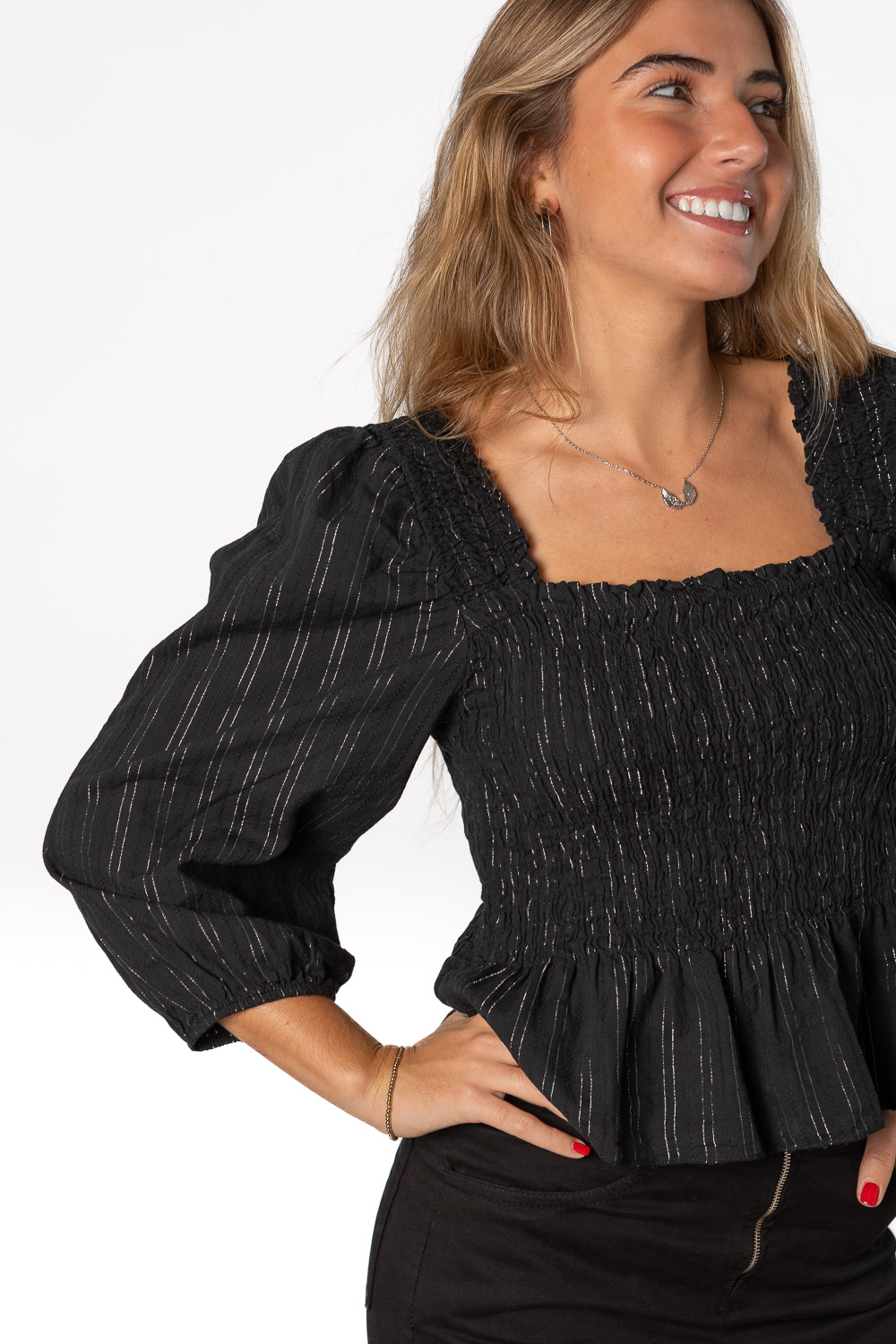 Blusa mangas abullonadas negra Brookville