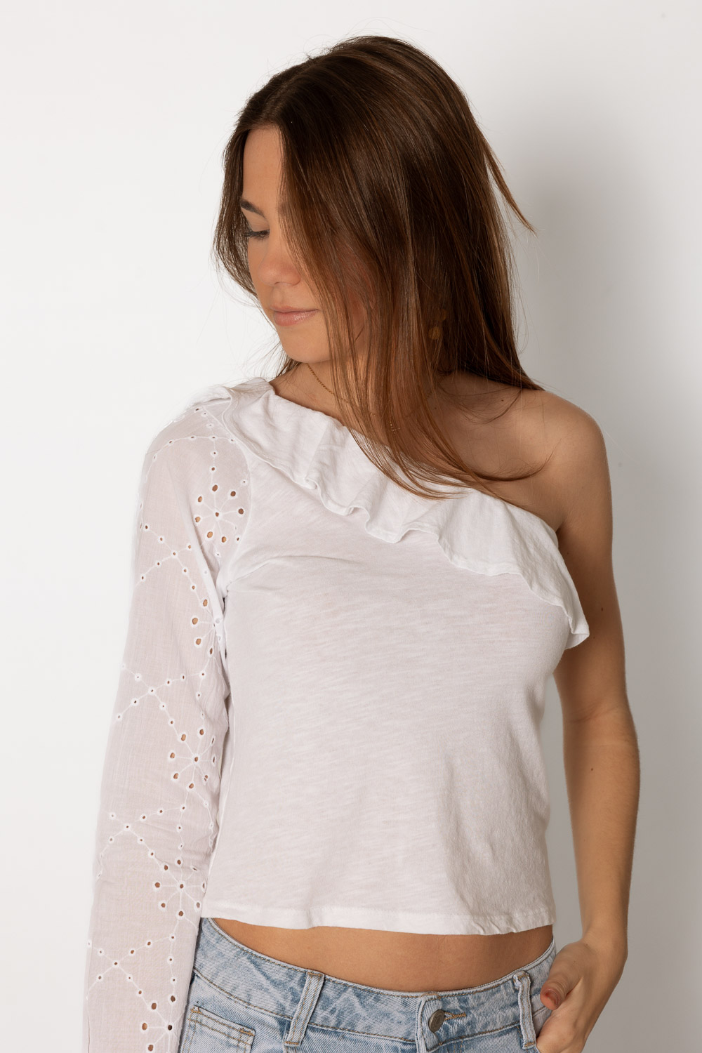 Camiseta Asimétrica Troquelada Blanco Brookville