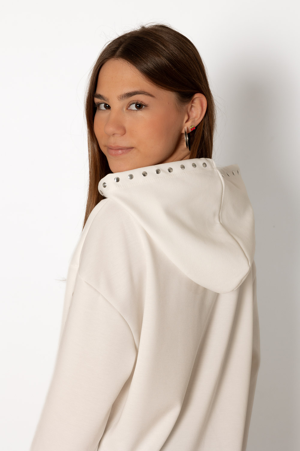 Sudadera Brook Blanco Tachuelas