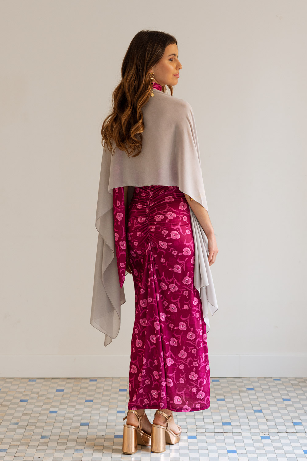 Capa de gasa para evento gris5