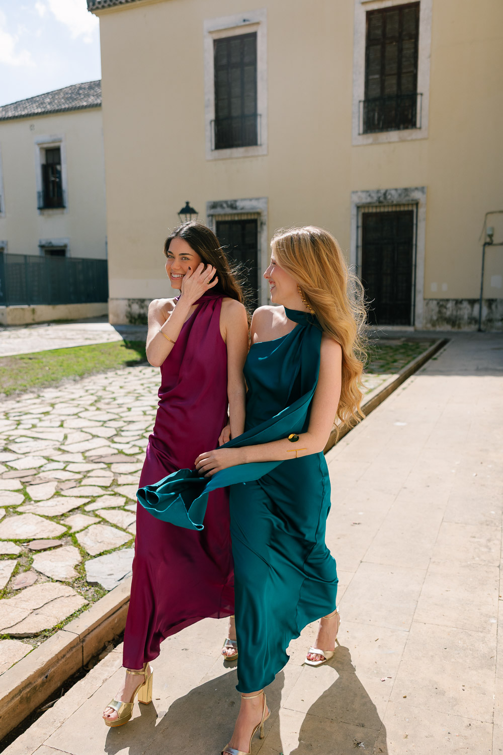 Vestido Long Awaited Esmeralda Brookville