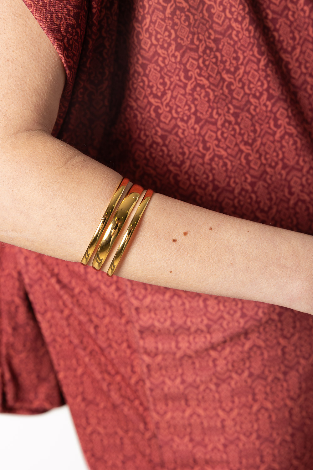 Brazalete Triple Dorado