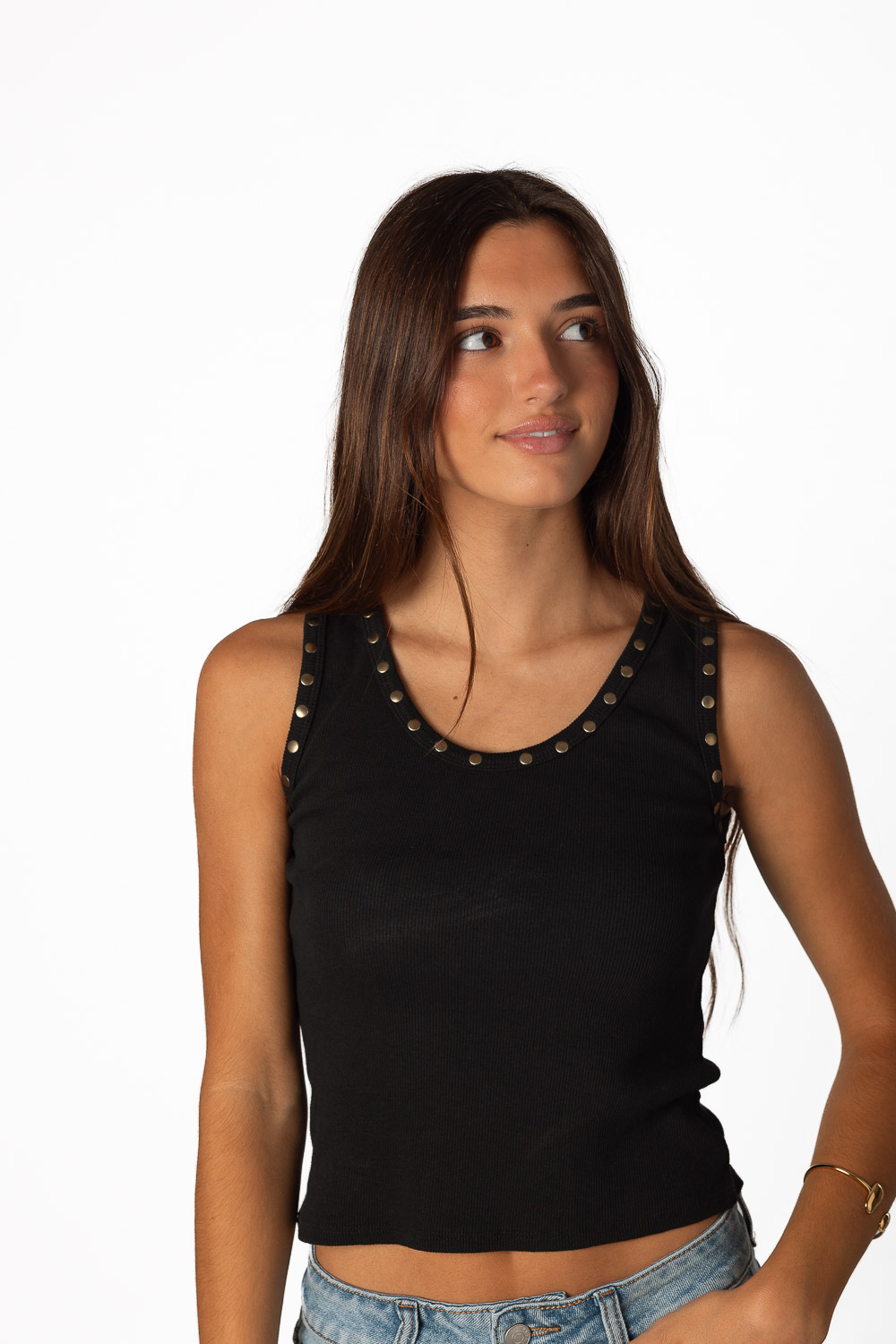 Top negro tachas