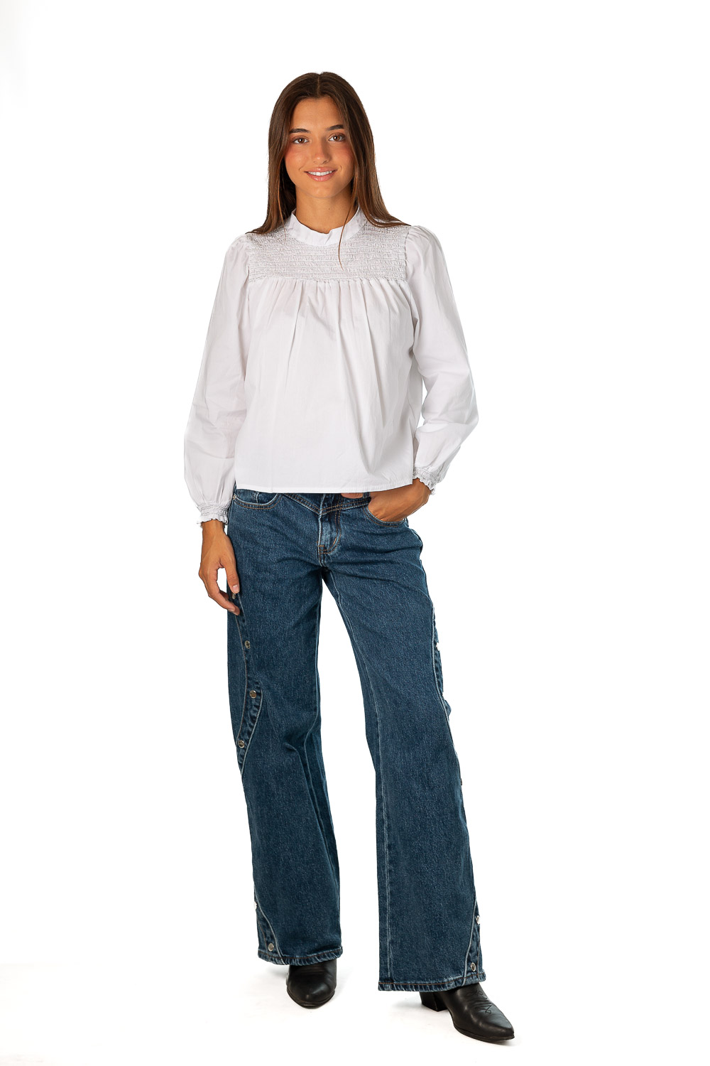 Blusa Blanca Bordada