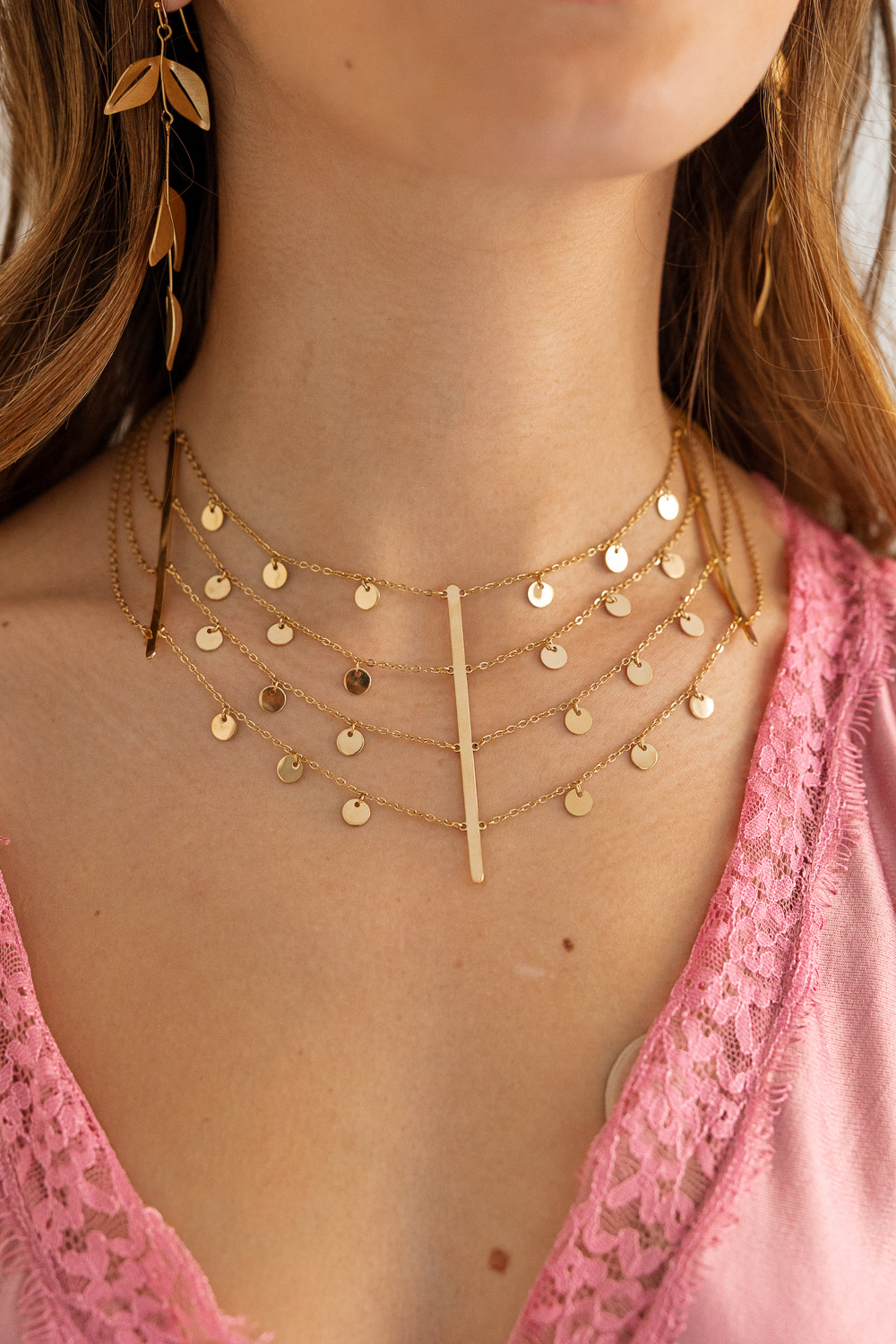 Collar elegante dorado de acero inoxidable eventos3