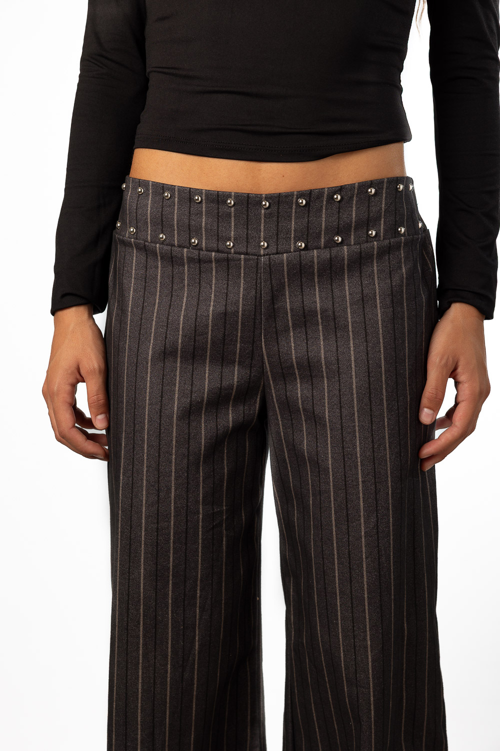 Pantalón Lennon tachuelas Negro