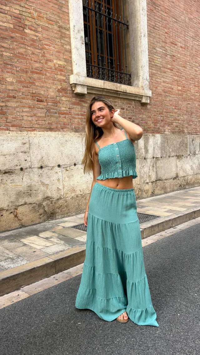 LOS PRIMEROS LOOKS DE FIESTA YA ESTÁN DISPONIBLES EN WEB Y TIENDAS FÍSICAS!🙌🏼⭐️

Lo justo para empezar a calentar motores…🔥🎉

¿Primera fiesta del verano? ¿Fin de exámenes? Ya puedes ir fichando tu look!!!😉 Esto no ha hecho más que empezar…😎

#findeexamenes #style #outfits #party #night #looks #newin #casuallooks #summer